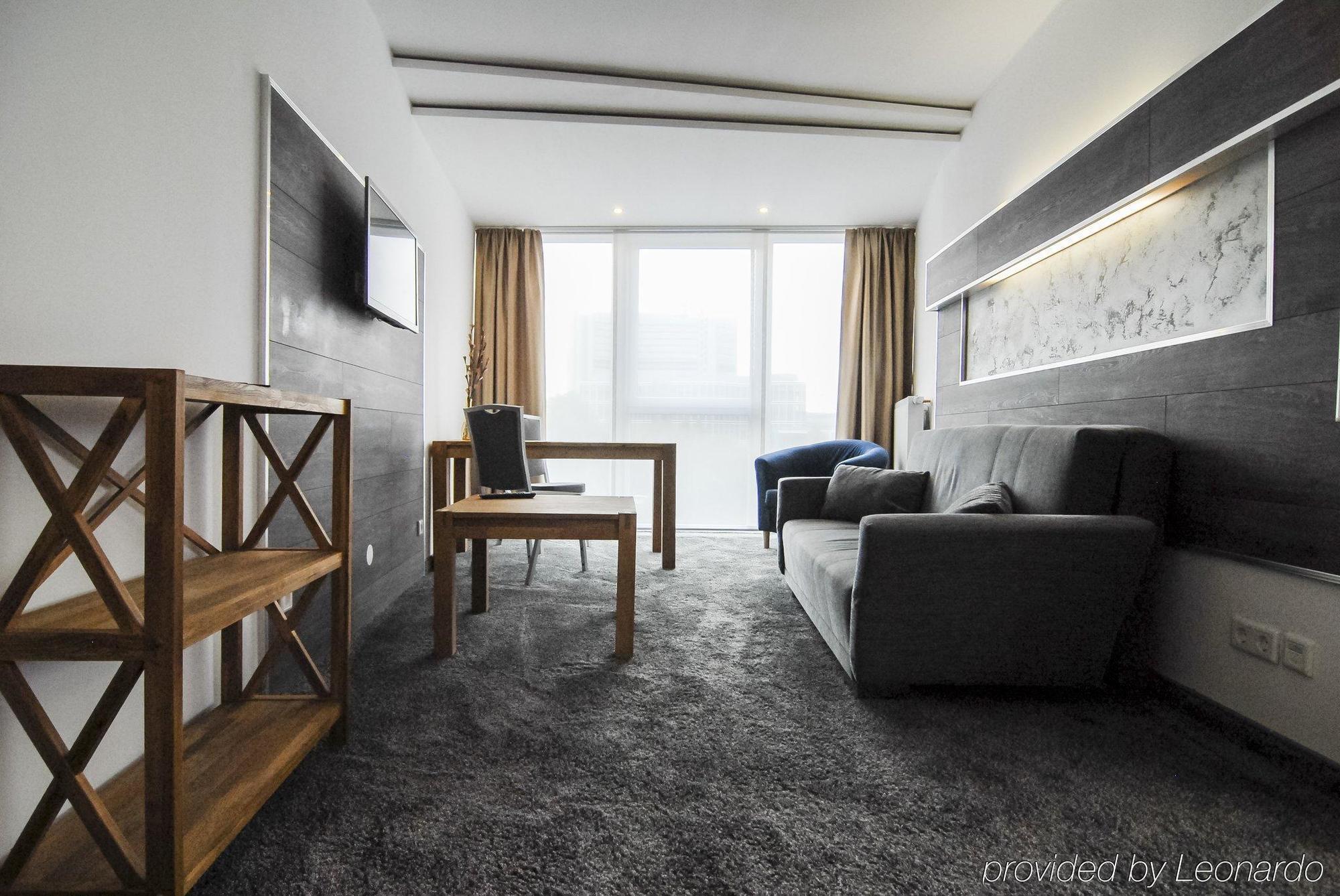 Petul Apart Hotel City Premium Есен Екстериор снимка