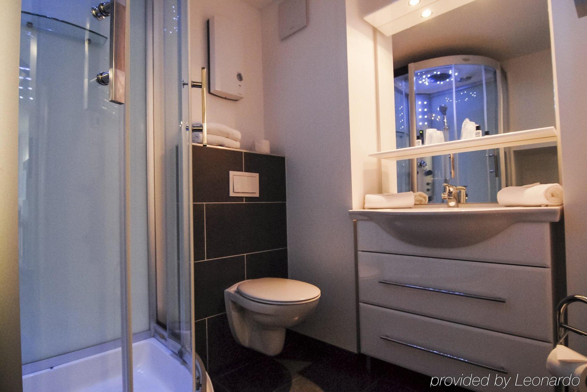 Petul Apart Hotel City Premium Есен Екстериор снимка